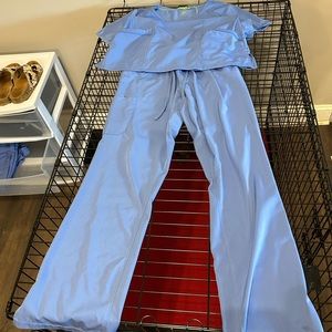 Ceil Blue Healing Hands Scrub Set